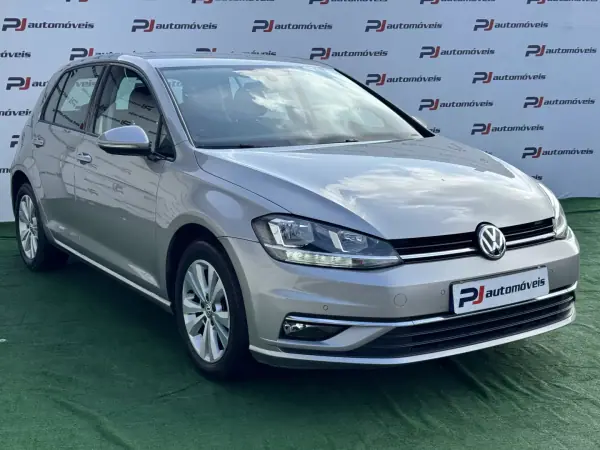 Volkswagen Golf 2017 - 14850 EUR, 162567 km - AUTO.MOTO.pt - 162567km - foto 4 de 20