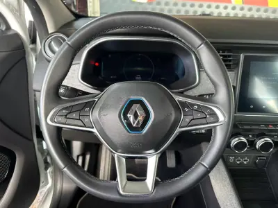 Renault Zoe 2020 - 17900 EUR, 44039 km - AUTO.MOTO.pt - 44039km - foto 17 de 33