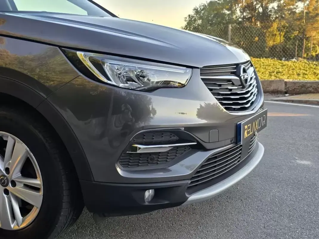 Opel Grandland X 2020 - 15499 EUR, 108544 km - 108544km - foto 5 de 34