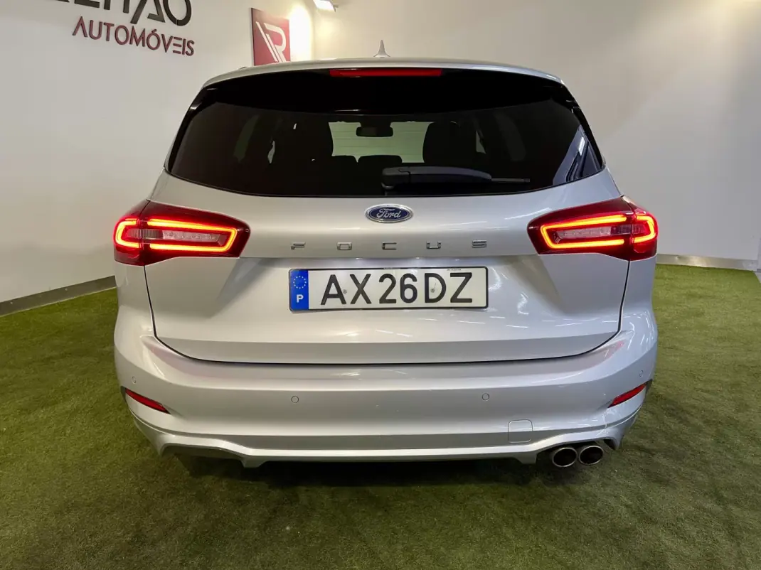 Ford Focus SW 2023 - 19450 EUR, 88000 km - AUTO.MOTO.pt - 88000km - foto 8 de 33