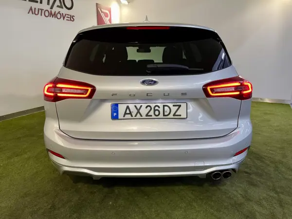 Ford Focus SW 2023 - 19450 EUR, 88000 km - AUTO.MOTO.pt - 88000km - foto 8 de 33