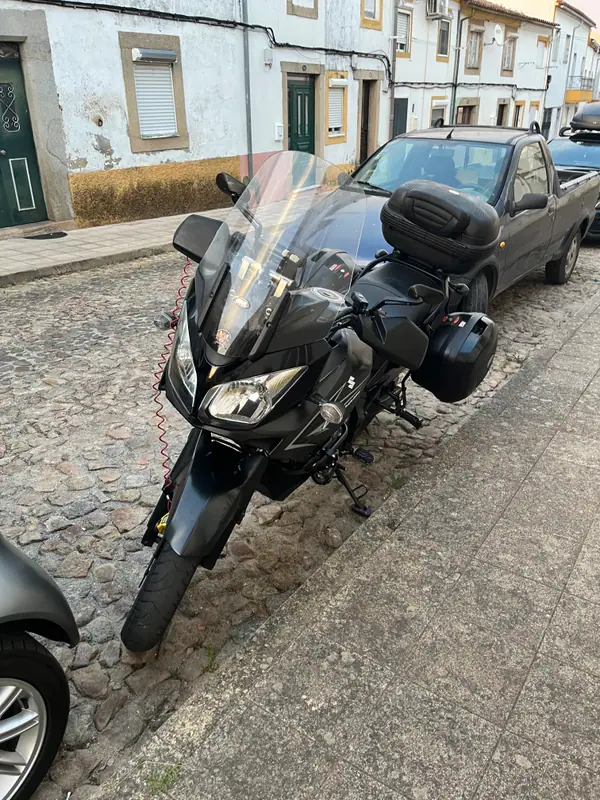 Suzuki V-Strom 650 2006 - 3500 EUR, 102000 km - AUTO.MOTO.pt - 102000km - foto 5 de 5