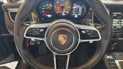 Porsche Macan 2014 - 33900 EUR, 211992 km - AUTO.MOTO.pt - 211992km - foto 38 de 58