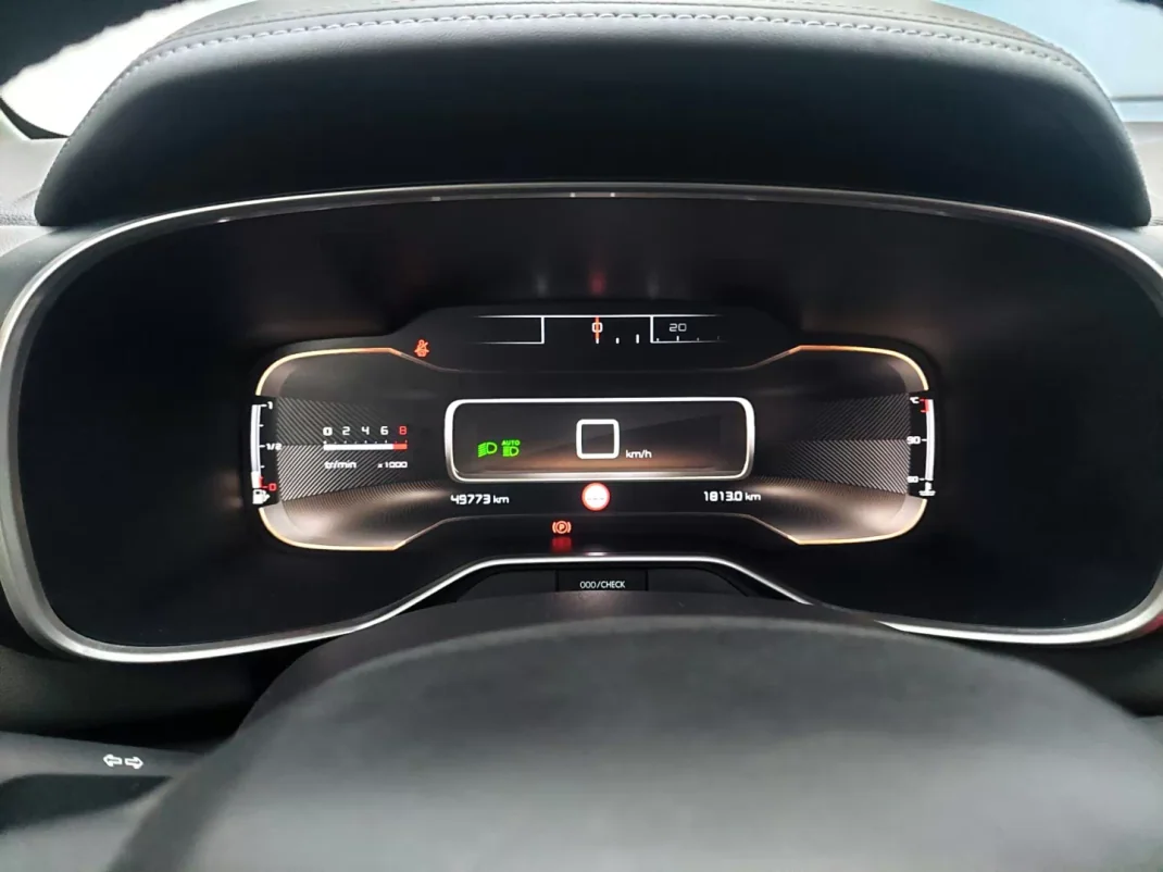 Citroën C5 Aircross 2020 - 21500 EUR, 55490 km - AUTO.MOTO.pt - 55490km - foto 31 de 33