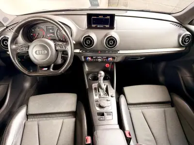 Audi A3 Sportback 2015 - 14950 EUR, 220972 km - 220972km - foto 13 de 25
