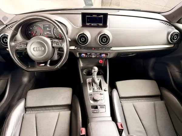Audi A3 Sportback 2015 - 14950 EUR, 220972 km - 220972km - foto 13 de 25