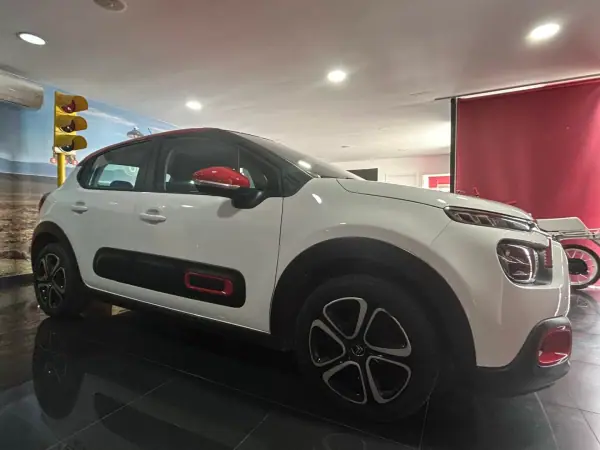 Citroën C3 2021 - 12990 EUR, 120161 km - AUTO.MOTO.pt - 120161km - foto 8 de 22
