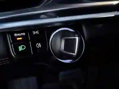Porsche Panamera 2018 - 59000 EUR, 108000 km - 108000km - foto 7 de 10