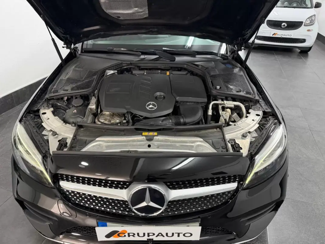 Mercedes-Benz C 180 2019 - 24990 EUR, 210000 km - AUTO.MOTO.pt - 210000km - foto 27 de 29