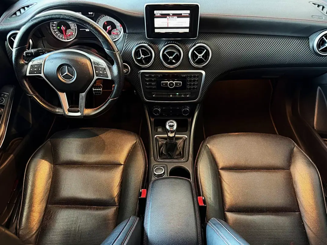 Mercedes-Benz A 200 2012 - 13750 EUR, 255000 km - 255000km - foto 20 de 35