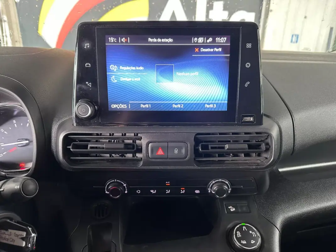 Toyota Proace City Verso 2020 - 18900 EUR, 110765 km - 110765km - foto 20 de 31