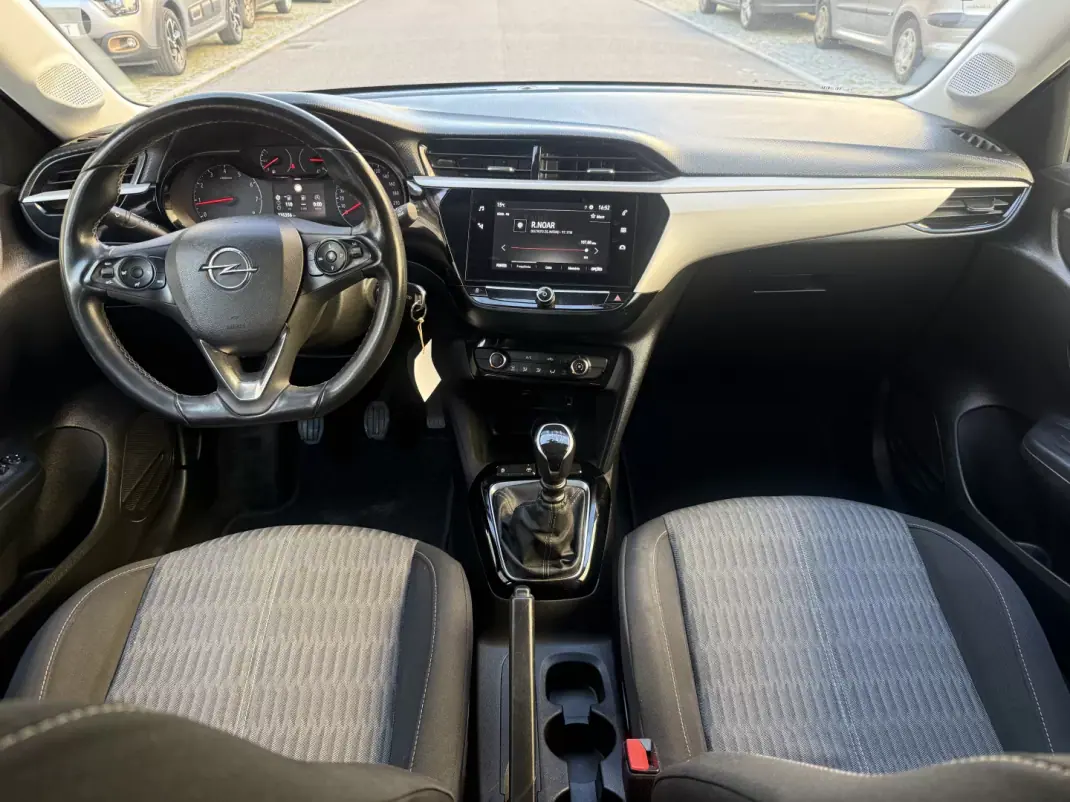 Opel Corsa 2021 - 8950 EUR, 235000 km - AUTO.MOTO.pt - 235000km - foto 11 de 14