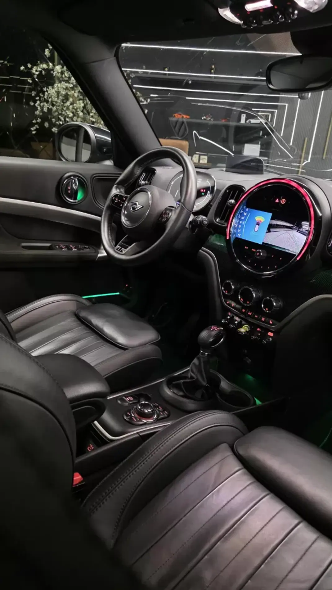 MINI Countryman 2021 - 24750 EUR, 130000 km - AUTO.MOTO.pt - 130000km - foto 13 de 26