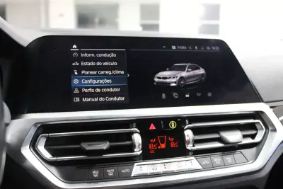 BMW 320 2021 - 27900 EUR, 108256 km - AUTO.MOTO.pt - 108256km - foto 15 de 24