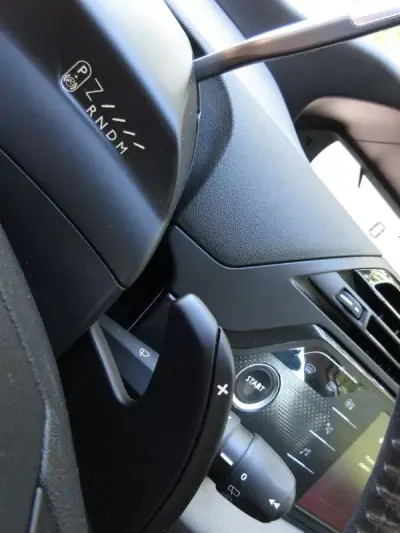 Citroën C4 Picasso 2017 - 13990 EUR, 169000 km - AUTO.MOTO.pt - 169000km - foto 23 de 45