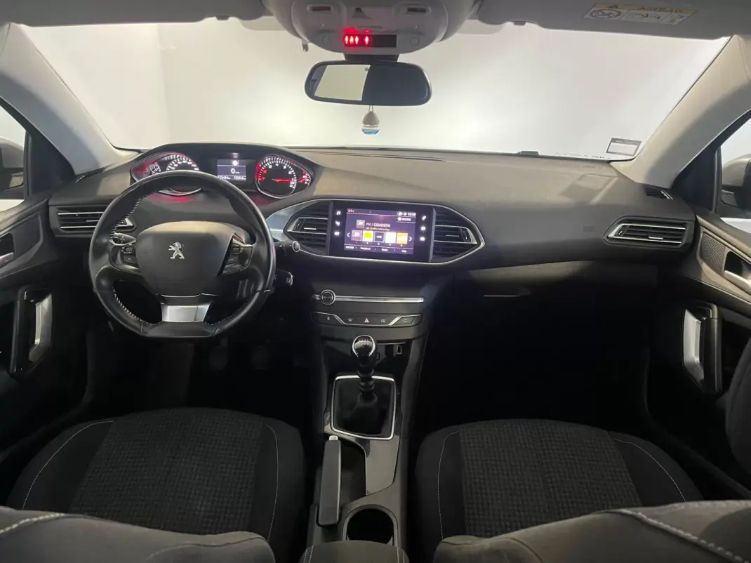 Peugeot 308 2020 - 9750 EUR, 112000 km - 112000km - foto 15 de 30