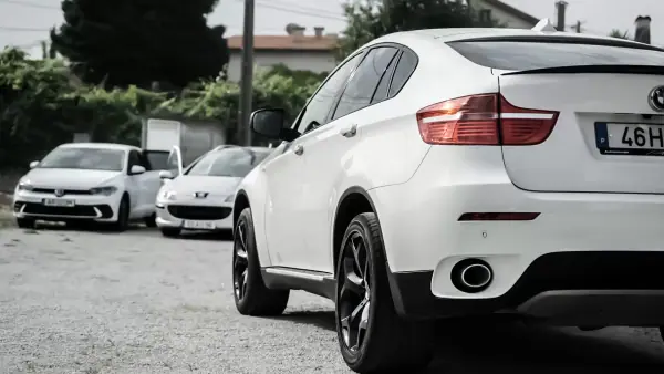 BMW X6 2009 - 22500 EUR, 268000 km - AUTO.MOTO.pt - 268000km - foto 7 de 12