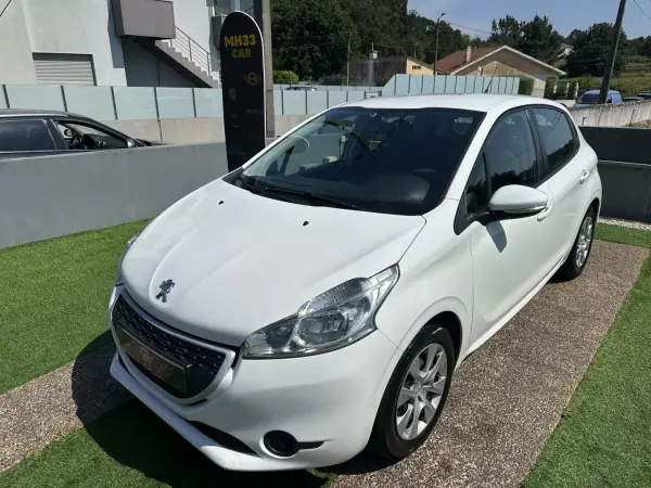 Peugeot 2015 - 6900 EUR, 230000 km - AUTO.MOTO.pt - 230000km - foto 6 de 40