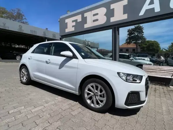 Audi A1 Sportback 2023 - 23500 EUR, 40987 km - AUTO.MOTO.pt - 40987km - foto 6 de 12