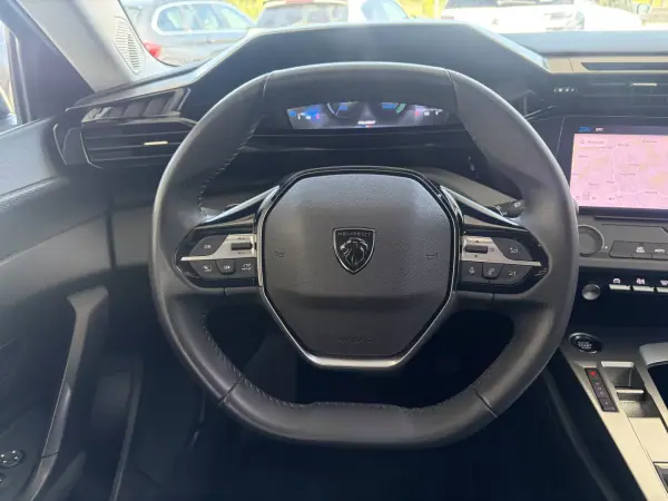 Peugeot 308 SW 2024 - 25490 EUR, 66700 km - AUTO.MOTO.pt - 66700km - foto 18 de 19