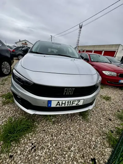 Fiat Tipo Station Wagon 2021 - 12499 EUR, 96300 km - AUTO.MOTO.pt - 96300km - foto 2 de 6