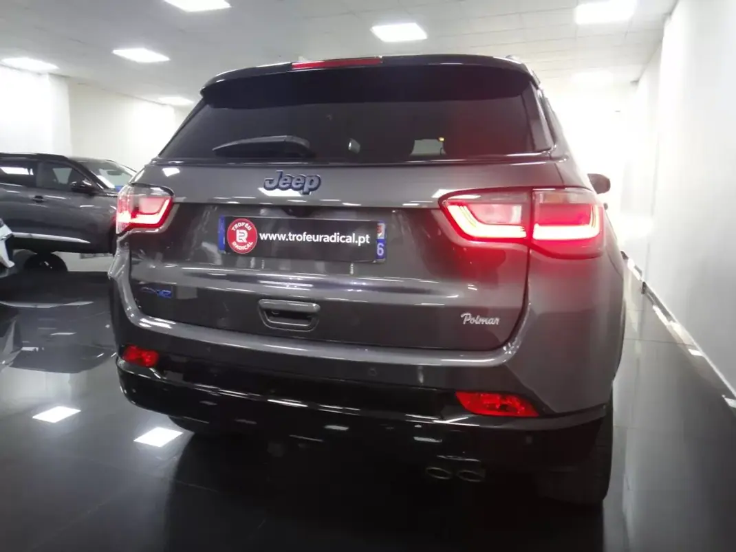 Jeep Compass 2021 - 20900 EUR, 100000 km - AUTO.MOTO.pt - 100000km - foto 8 de 40