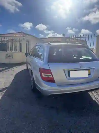 Mercedes-Benz C 200 2011 - 10500 EUR, 288000 km - 288000km - foto 2 de 15