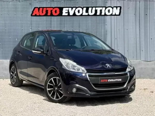 Peugeot 208 2015