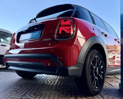 MINI 5 Portas 2021 - 20950 EUR, 87000 km - 87000km - foto 11 de 27