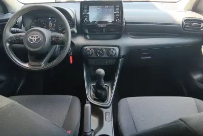 Toyota Yaris 2021 - 17490 EUR, 28569 km - AUTO.MOTO.pt - 28569km - foto 19 de 19