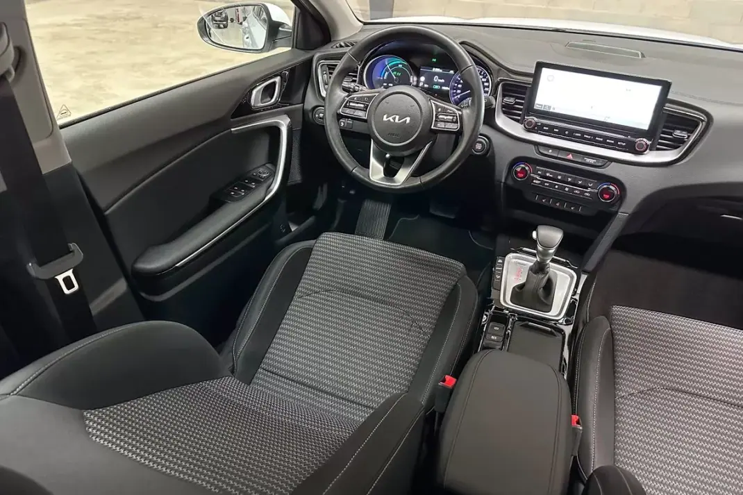 Kia XCeed 2022 - 22450 EUR, 15890 km - AUTO.MOTO.pt - 15890km - foto 13 de 51