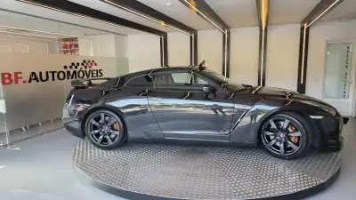 Nissan GT-R 2009 - 89500 EUR, 33009 km - AUTO.MOTO.pt - 33009km - foto 8 de 65