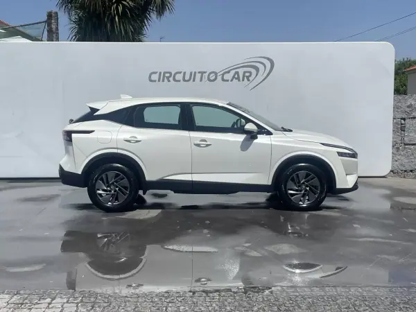 Nissan Qashqai 2023 - 22950 EUR, 31420 km - AUTO.MOTO.pt - 31420km - foto 5 de 9