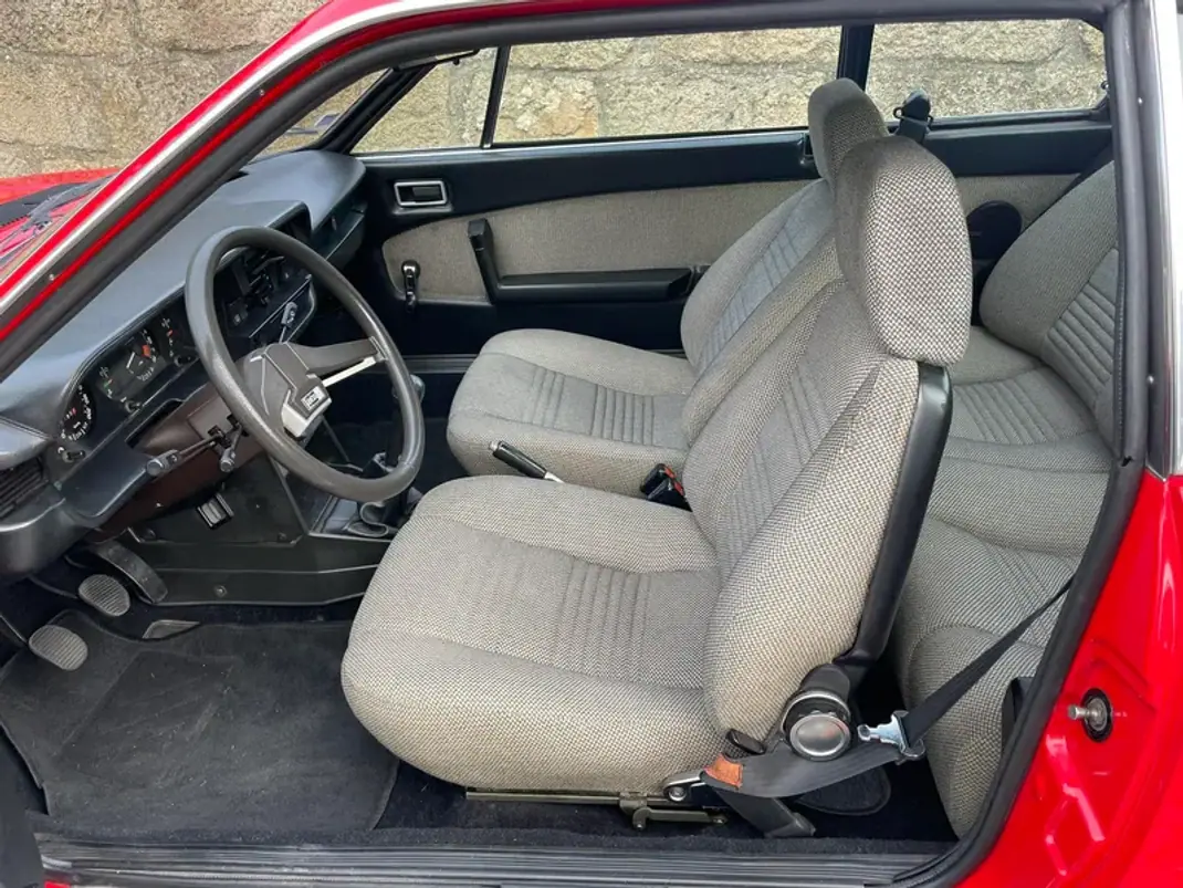 Lancia Beta 1980 - 13900 EUR, 113000 km - 113000km - foto 21 de 41