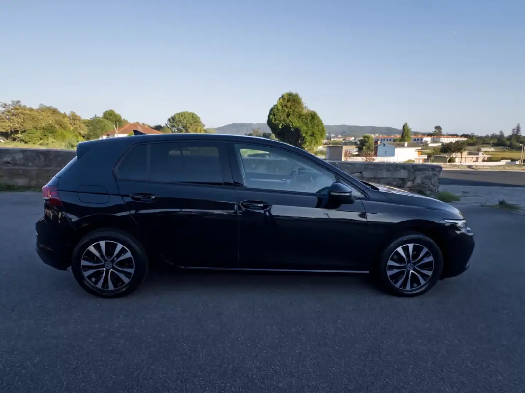 Volkswagen Golf 2021 - 18990 EUR, 112000 km - 112000km - foto 8 de 37