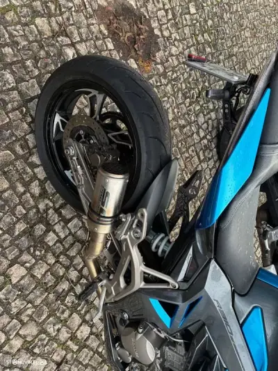 Zontes 310R 2021 - 3850 EUR, 14532 km - AUTO.MOTO.pt - 14532km - foto 8 de 12