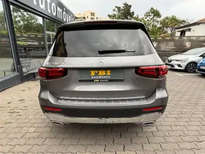 Mercedes-Benz GLB 180 2022 - 39900 EUR, 58661 km - AUTO.MOTO.pt - 58661km - foto 9 de 12