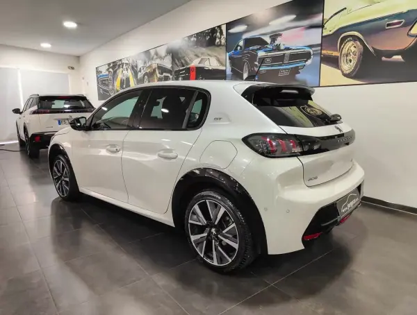 Peugeot 208 2021 - 13990 EUR, 80000 km - AUTO.MOTO.pt - 80000km - foto 4 de 49