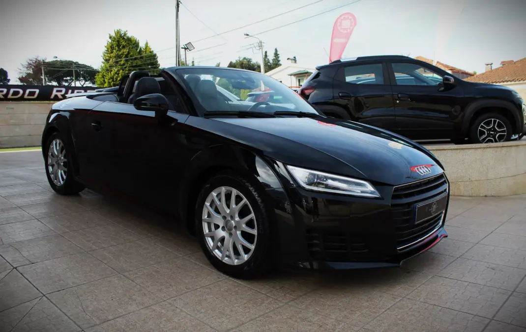 Audi TT Roadster 2015 - 23990 EUR, 151000 km - AUTO.MOTO.pt - 151000km - foto 3 de 37
