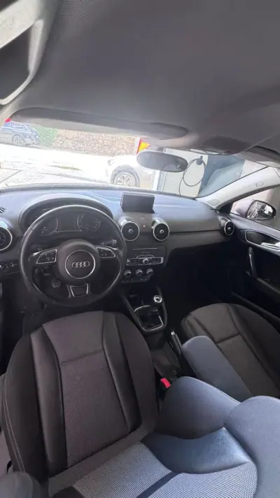 Audi A1 2018 - 14900 EUR, 132000 km - AUTO.MOTO.pt - 132000km - foto 7 de 10