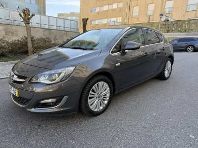 Opel Astra 2015 - 9950 EUR, 112000 km - AUTO.MOTO.pt - 112000km - foto 3 de 12