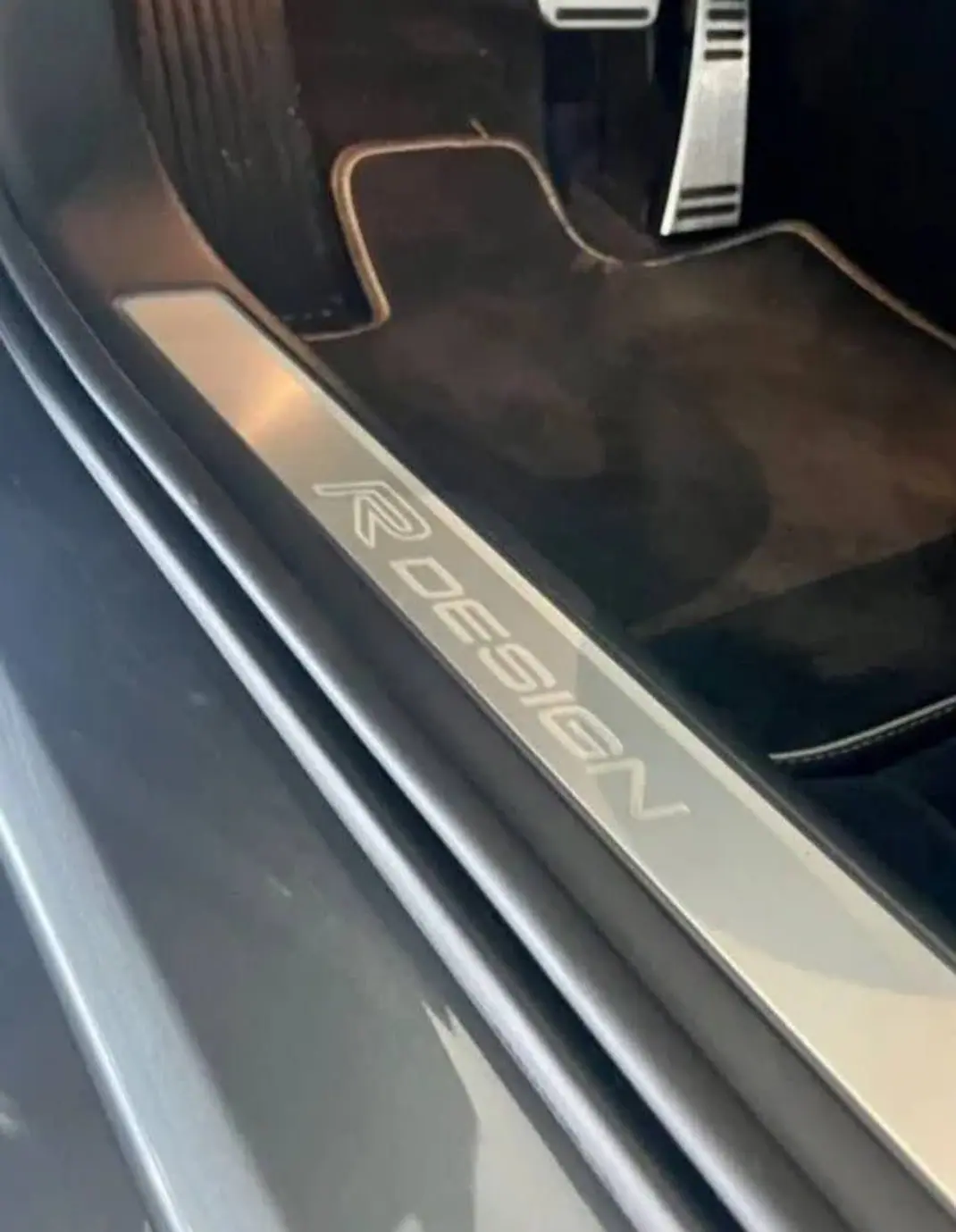 Volvo V90 2018 - 20000 EUR, 185000 km - 185000km - foto 11 de 15