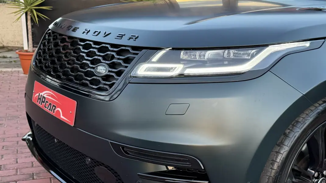 Land Rover Range Rover Velar 2021 - 63990 EUR, 70000 km - 70000km - foto 28 de 50
