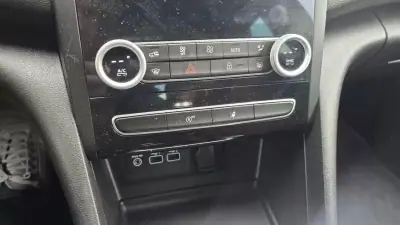 Renault Mégane 2021 - 17450 EUR, 67800 km - AUTO.MOTO.pt - 67800km - foto 16 de 20