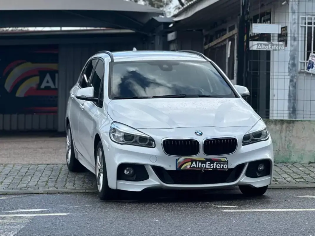 BMW 218 Active Tourer 2015 - 18900 EUR, 130000 km - AUTO.MOTO.pt - 130000km - foto 4 de 25