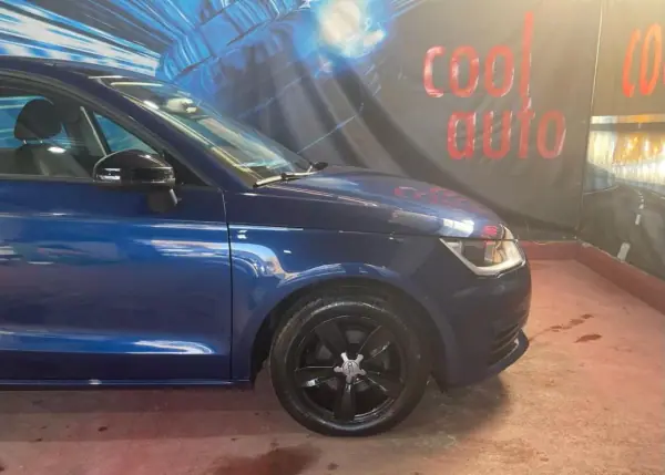 Audi A1 Sportback 2018 - 15750 EUR, 80000 km - AUTO.MOTO.pt - 80000km - foto 22 de 48