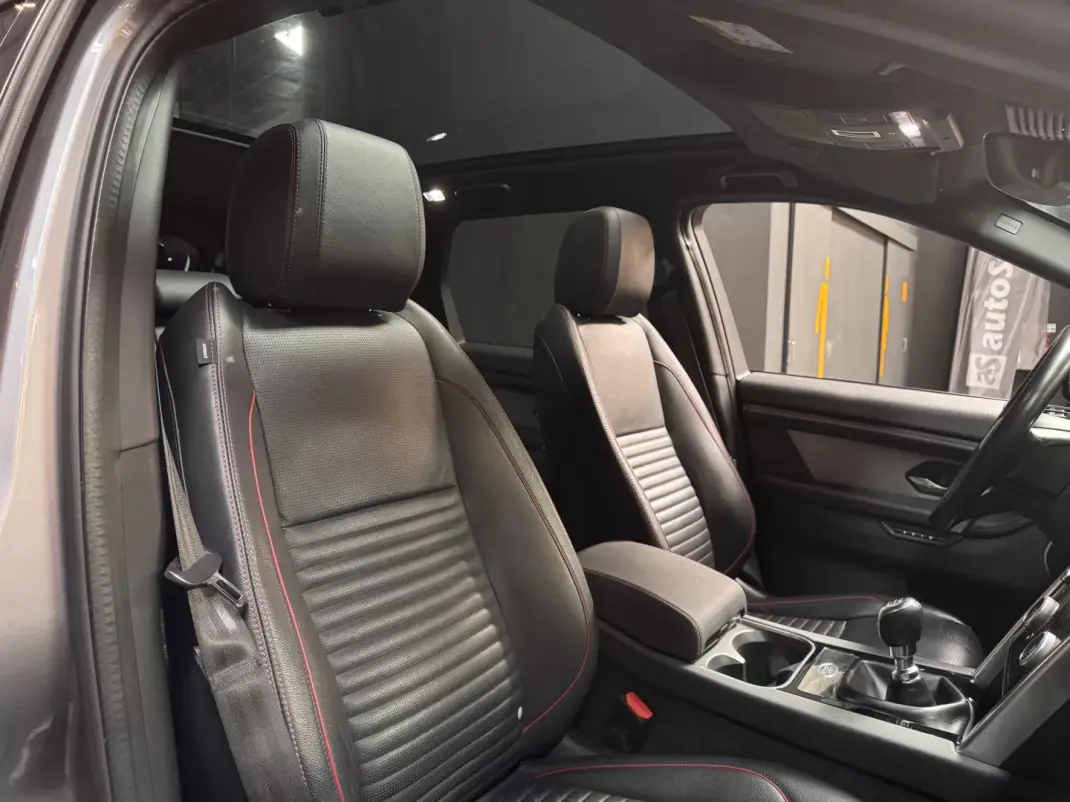 Land Rover Discovery Sport 2022 - 34990 EUR, 49000 km - AUTO.MOTO.pt - 49000km - foto 31 de 32