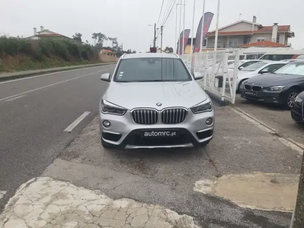 BMW X1 2016 - 18900 EUR, 205000 km - AUTO.MOTO.pt - 205000km - foto 3 de 13