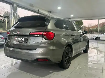 Fiat Tipo Station Wagon 2020 - 13490 EUR, 62200 km - 62200km - foto 5 de 25