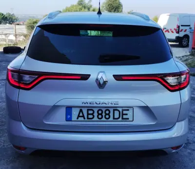 Renault Mégane Sport Tourer 2020 - 13950 EUR, 156000 km - 156000km - foto 6 de 41